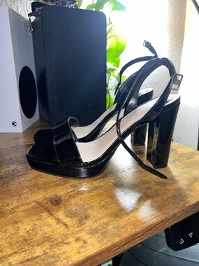 Nine West Black Patent Platform Block Heel Sandals with Ankle Straps